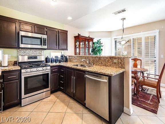 2nd image of 5671 Roundrock Dr