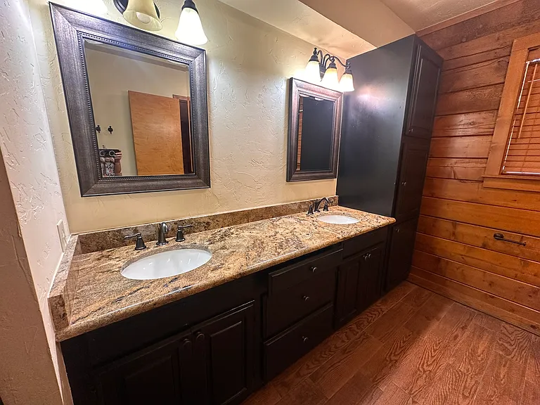 181 NW County Rd #2080 — Photo 33