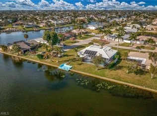 602 SE 20th St, Cape Coral, FL 33990