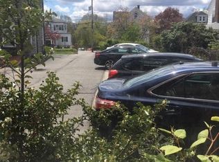 100 Moore St, Lowell, MA 01852