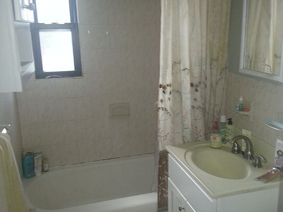 4th image of 21726 73rd Ave