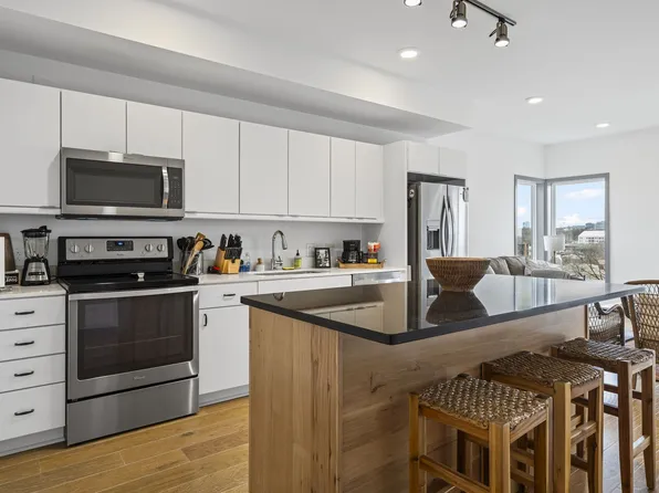 400 Herron Dr #210, Nashville, TN 37201