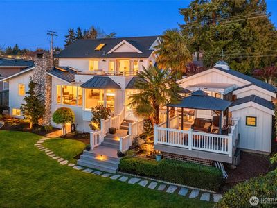 6035 111th Avenue NE, Kirkland, WA, 98033