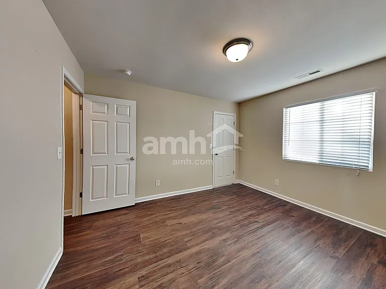 107 Oak Knoll Dr — Photo 13
