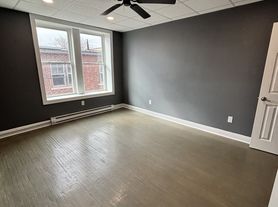616 Clinton St, Ottawa, IL