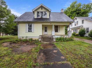 421 E Morehead St, Burlington, NC 27215