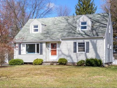 12 Entress Dr, Rochester, NY, 14624
