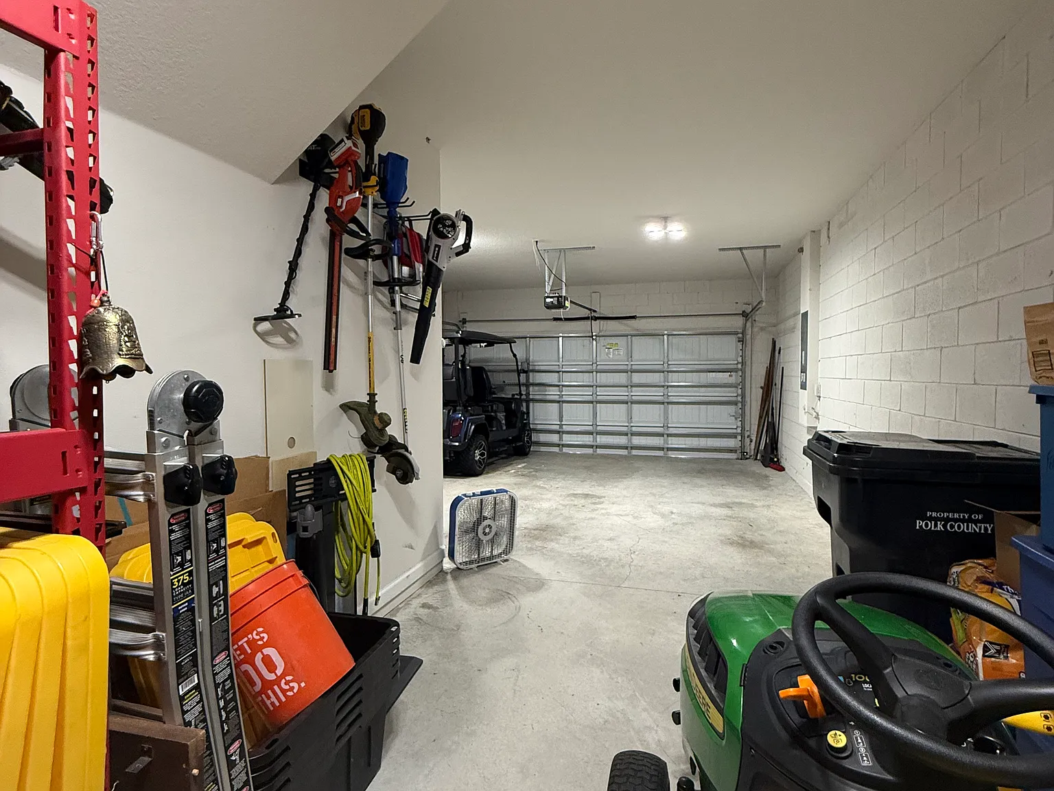 3217 La Salle St — Photo 3