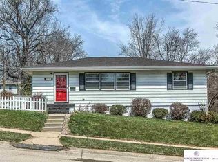 7754 Lafayette Ave, Omaha, NE 68114