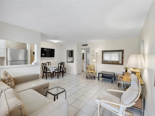 5300 Washington Street #112, Hollywood, FL 33021