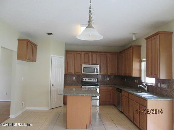 4th image of 958 Mineral Creek Dr