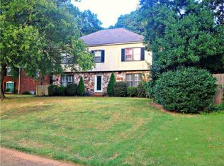 1352 Poplar Estates Pkwy, Germantown, TN 38138