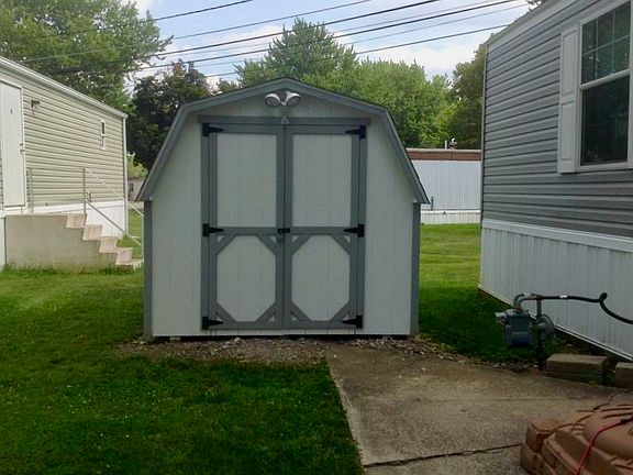 Exterior Image-1-CLAYTON 42 River Valley Estates