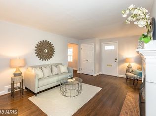 5710 Roosevelt St, Bethesda, MD 20817