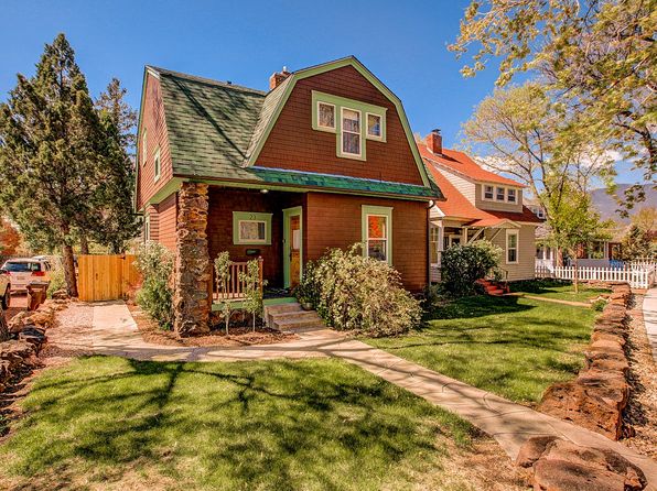 23 Boulder Crescent St