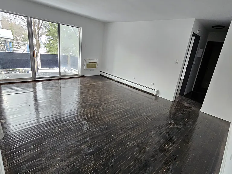 787 Vose Ave #B3 — Photo 8