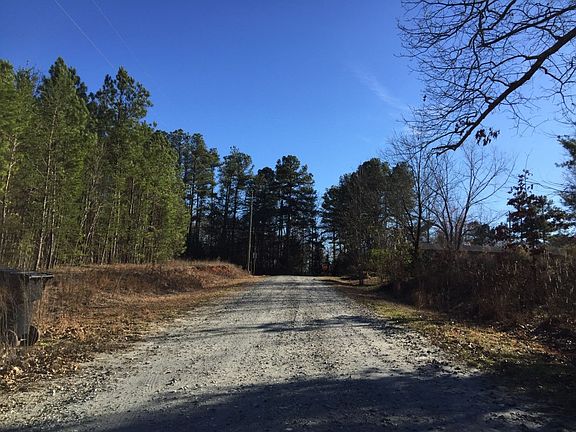 5th image of 48 Catfish Ln