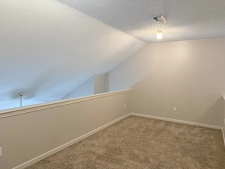 6788 The Willows Cv — Photo 8