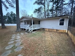 204 Riverview Dr, Vass, NC 28394