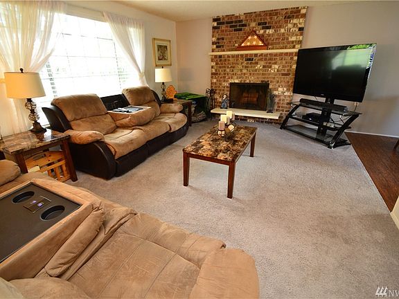 3rd image of 12521 Avenue Dubois SW