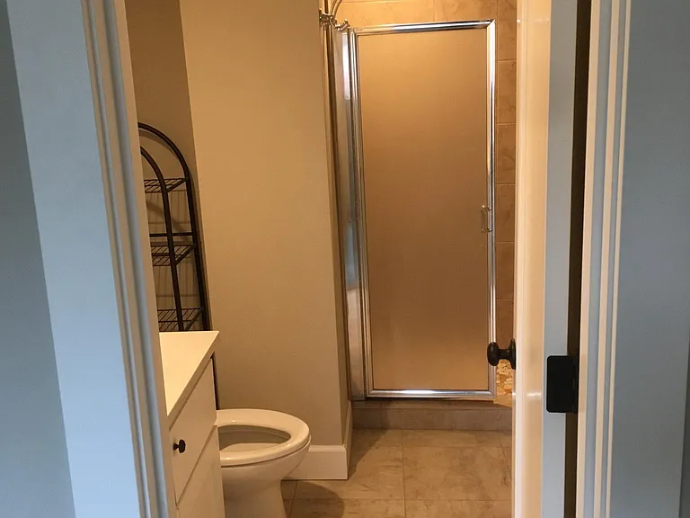 2545 SE Ankeny St — Photo 10
