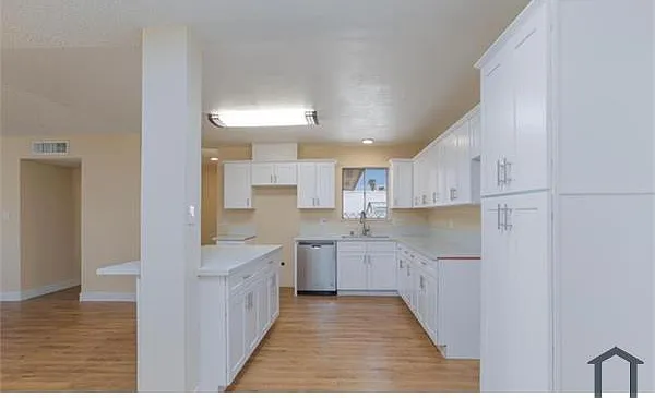 6320 Shawnee Ave — Photo 19
