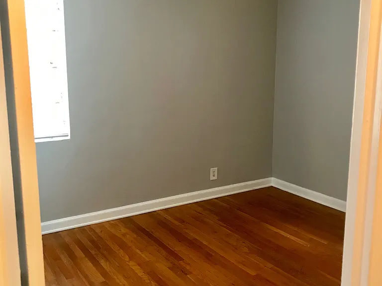 877 Charles Allen Dr NE #5 — Photo 9