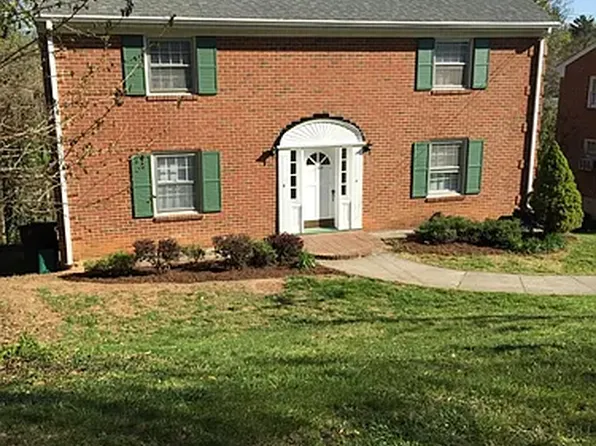 2749 Laburnum Ave SW #A, Roanoke, VA 24015