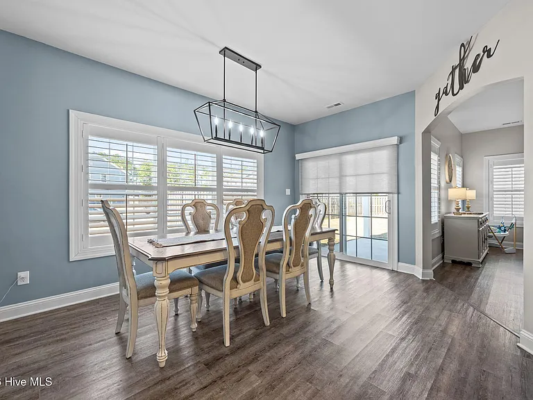878 Stormy Gale Ln — Photo 8