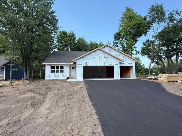 5596 FOREST CREEK ROAD #FO24, Stevens Point, WI 54482