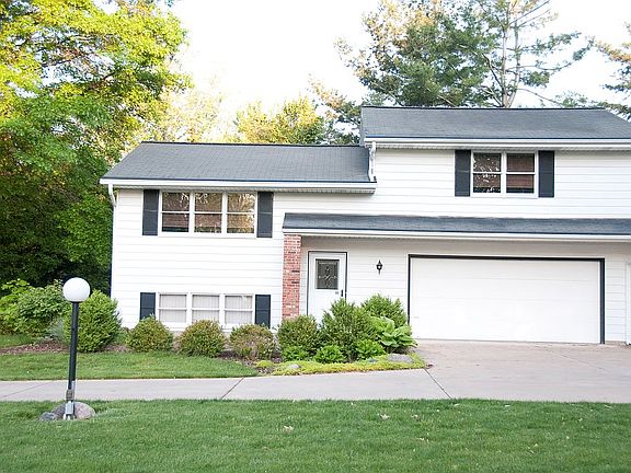 309 W. Clara Ave.