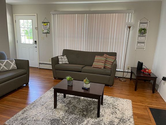 4th image of 1707 Efland Dr