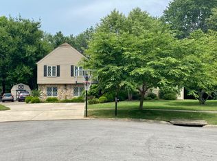 104 Runnymeade Ct, Nicholasville, KY 40356