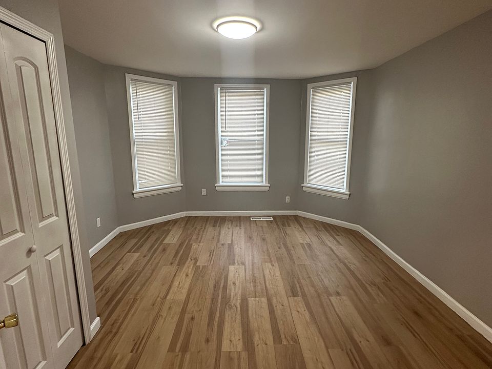 Bedroom #1