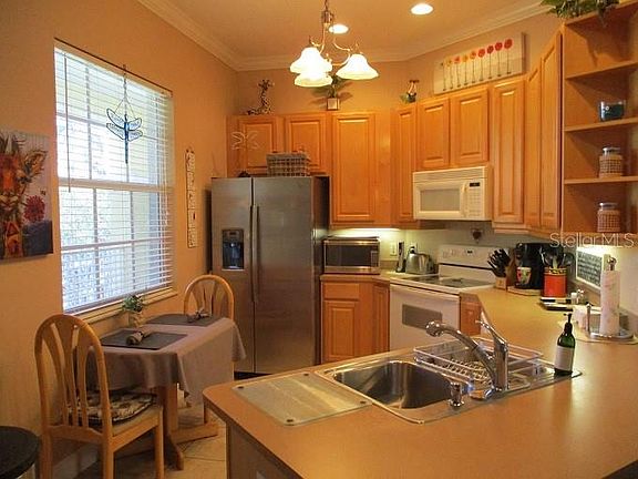 2nd image of 6734 Dali Ave #202