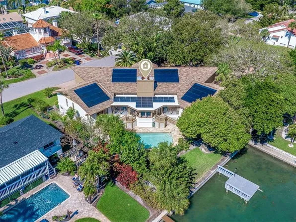 873 2nd Ave S, Tierra Verde, FL 33715