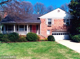 7611 Range Rd, Alexandria, VA 22306