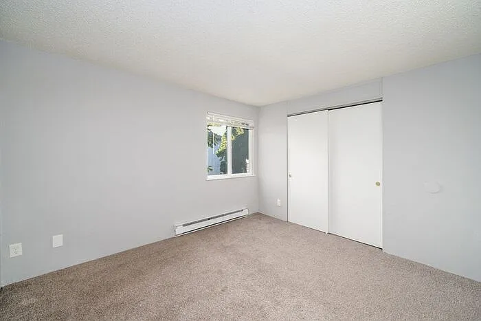 8332 SW 21st Ave #9 — Photo 12