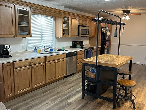 3rd image of 3512 Panther Ln #17613673