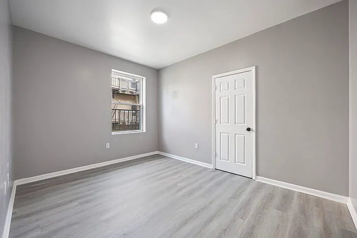 3407 Fairview Ave #12 — Photo 9