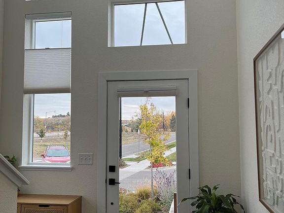 3rd image of 299 Clementina St