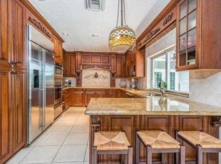 7860 SW 161st St, Palmetto Bay, FL 33157