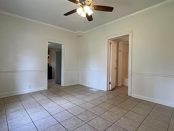 3rd image of 1007 Gilmer Ave NW