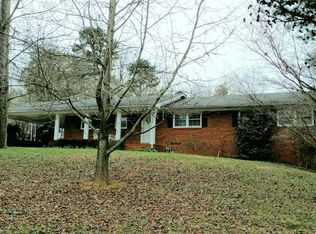 1210 Scott Dr, Kernersville, NC 27284