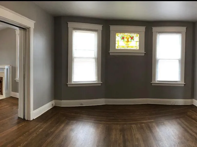 2437 Robertson Ave #2 — Photo 9