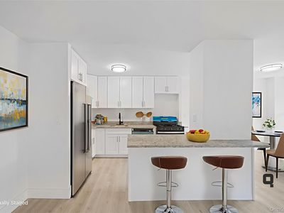 2550 Olinville Avenue #4F, Bronx, NY, 10467