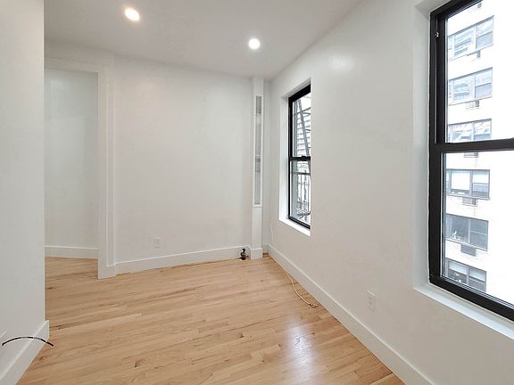 2nd image of 238 E 58th St APT 16