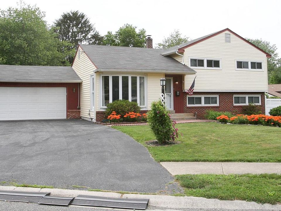 1st image of 152 S Shelley Dr