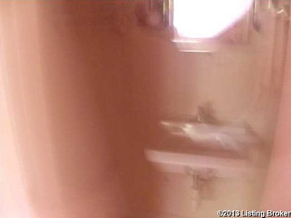 5th image of 9406 Cavalcade Ave