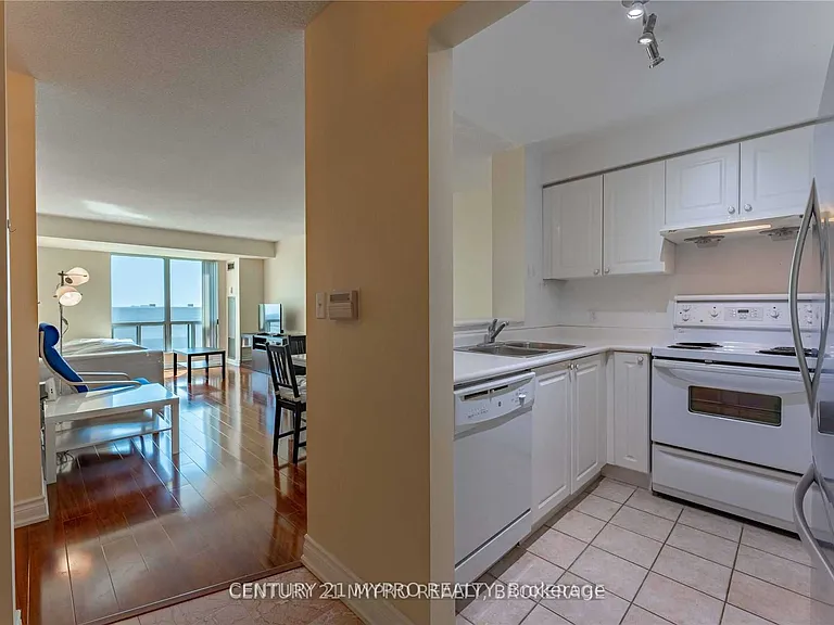 1 Lee Centre Dr #1609 — Photo 9